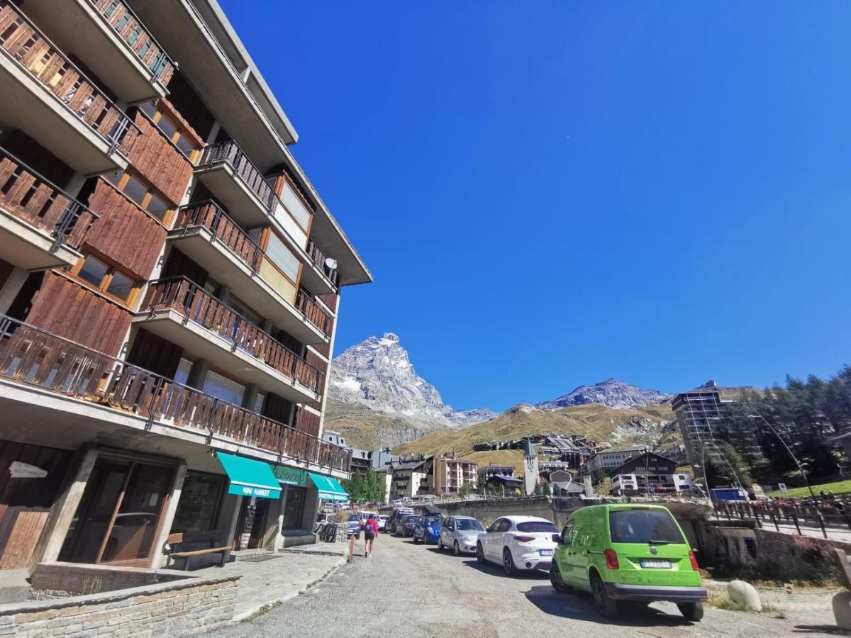 Homey Apartment In The Heart Of Cervinia Breuil-Cervinia Bagian luar foto