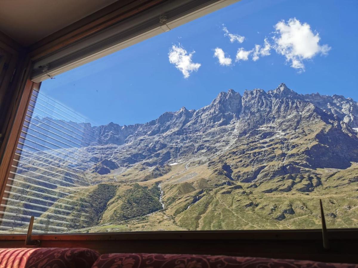 Homey Apartment In The Heart Of Cervinia Breuil-Cervinia Bagian luar foto